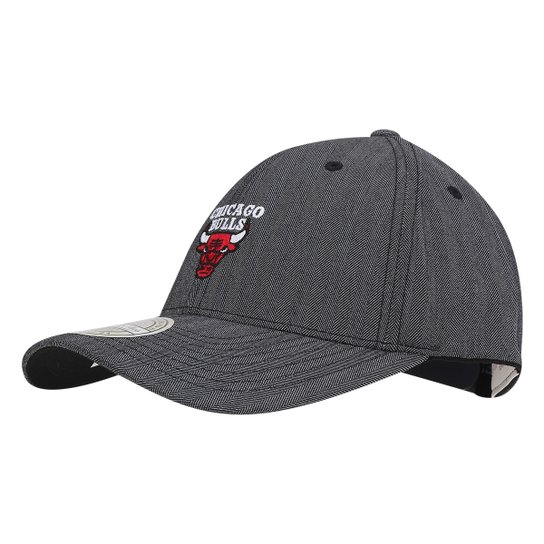 Boné Mitchell & Ness NBA Chicago Bulls Aba Curva Logo - Cinza
