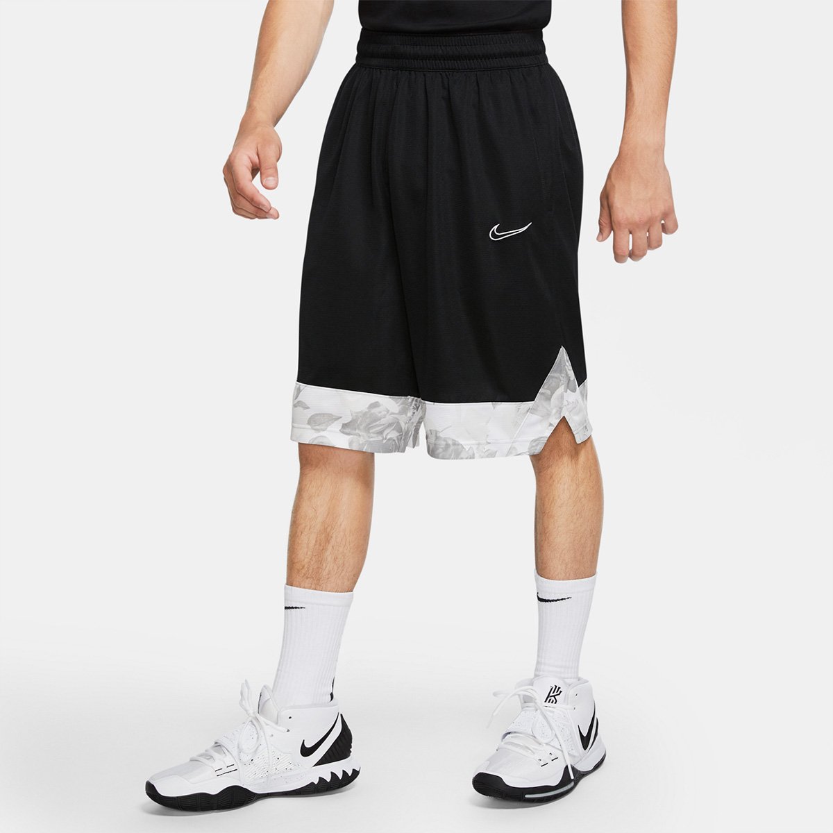 Bermuda Nike Woven 3 0 Masculina Preto+branco Bermuda Nike Dri-Fit Icon Masculina - Preto e Branco | Loja NBA