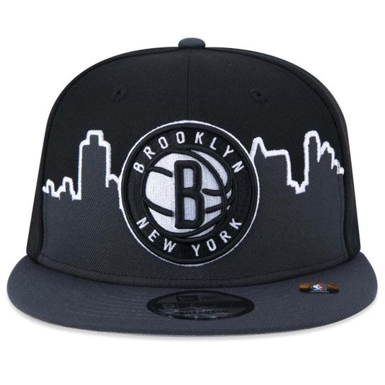 BONE 9FIFTY BROOKLYN NETS TIP-OFF ABA RETA ABA RETA SNAPBACK PRETO NEW ERA