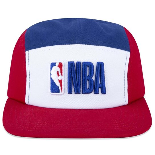 BONE CAMPER NBA NBA WORLD ABA RETA ABA RETA STRAPBACK AZUL/VERMELHO/BRANCO NEW ERA