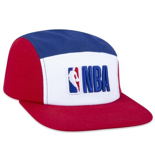 BONE CAMPER NBA NBA WORLD ABA RETA ABA RETA STRAPBACK AZUL/VERMELHO/BRANCO NEW ERA