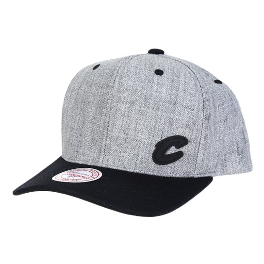 Boné Mitchell & Ness NBA Cleveland Cavaliers Aba Curva - Cinza+Preto