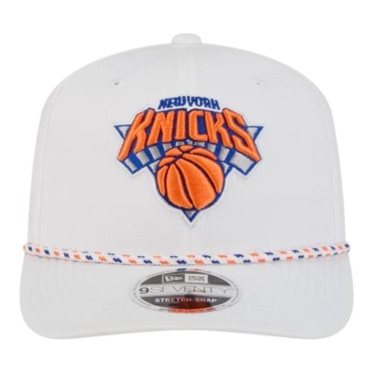 Boné New Era 970ss New York Knicks Off White