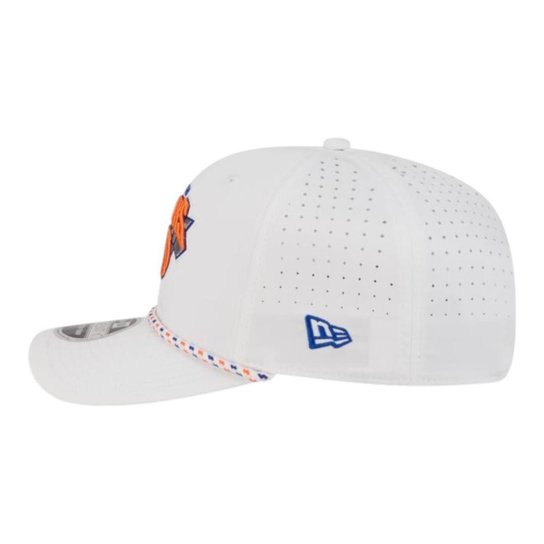 Boné New Era 970ss New York Knicks Off White