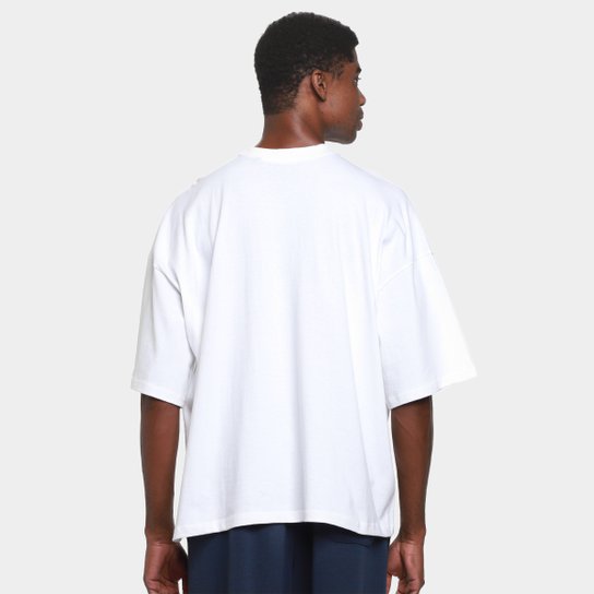 Camiseta NBA Mitchell & Ness Oversized Bank Shot Masculina