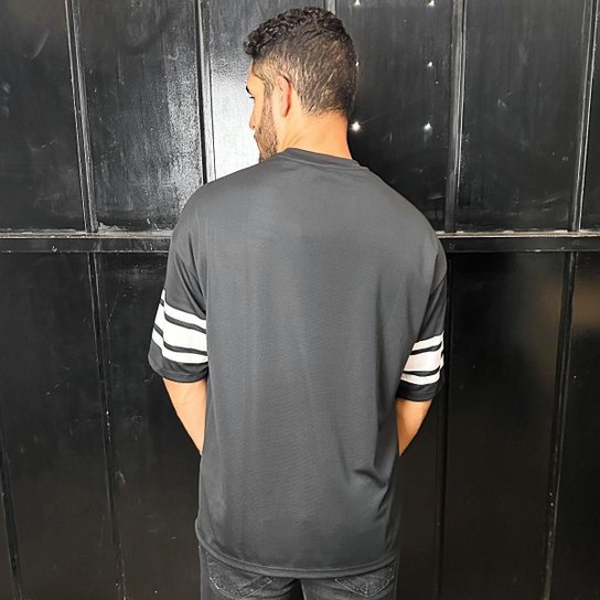 Camiseta NBA Oversized Logoman Preto e Branco - Masculino