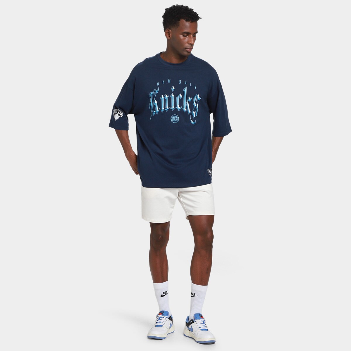 Camiseta New York Knicks Mitchell & Ness Oversized Masculina