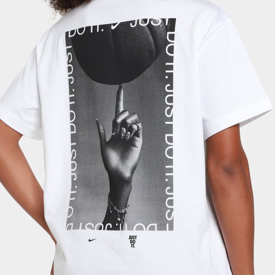 Camiseta Nike Photo BF Feminina