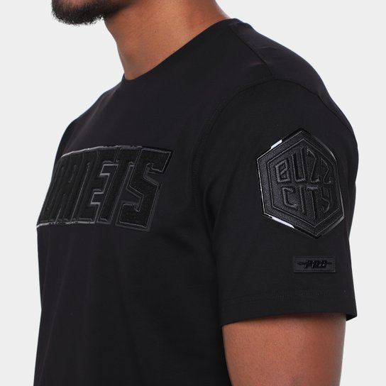 Camiseta Pro Standard Charlotte Hornets Triple Masculina