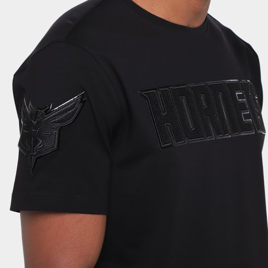 Camiseta Pro Standard Charlotte Hornets Triple Masculina