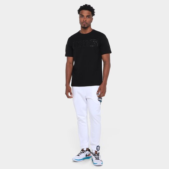 Camiseta Pro Standard Charlotte Hornets Triple Masculina