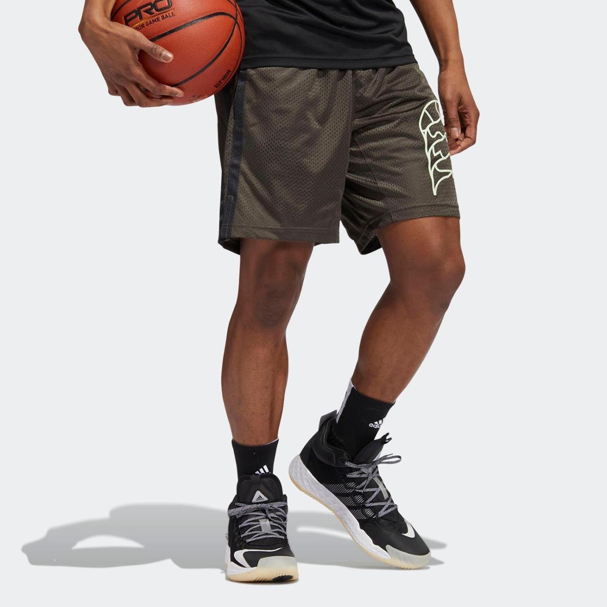 FB8-0462-006_zoom6.jpg?ts=