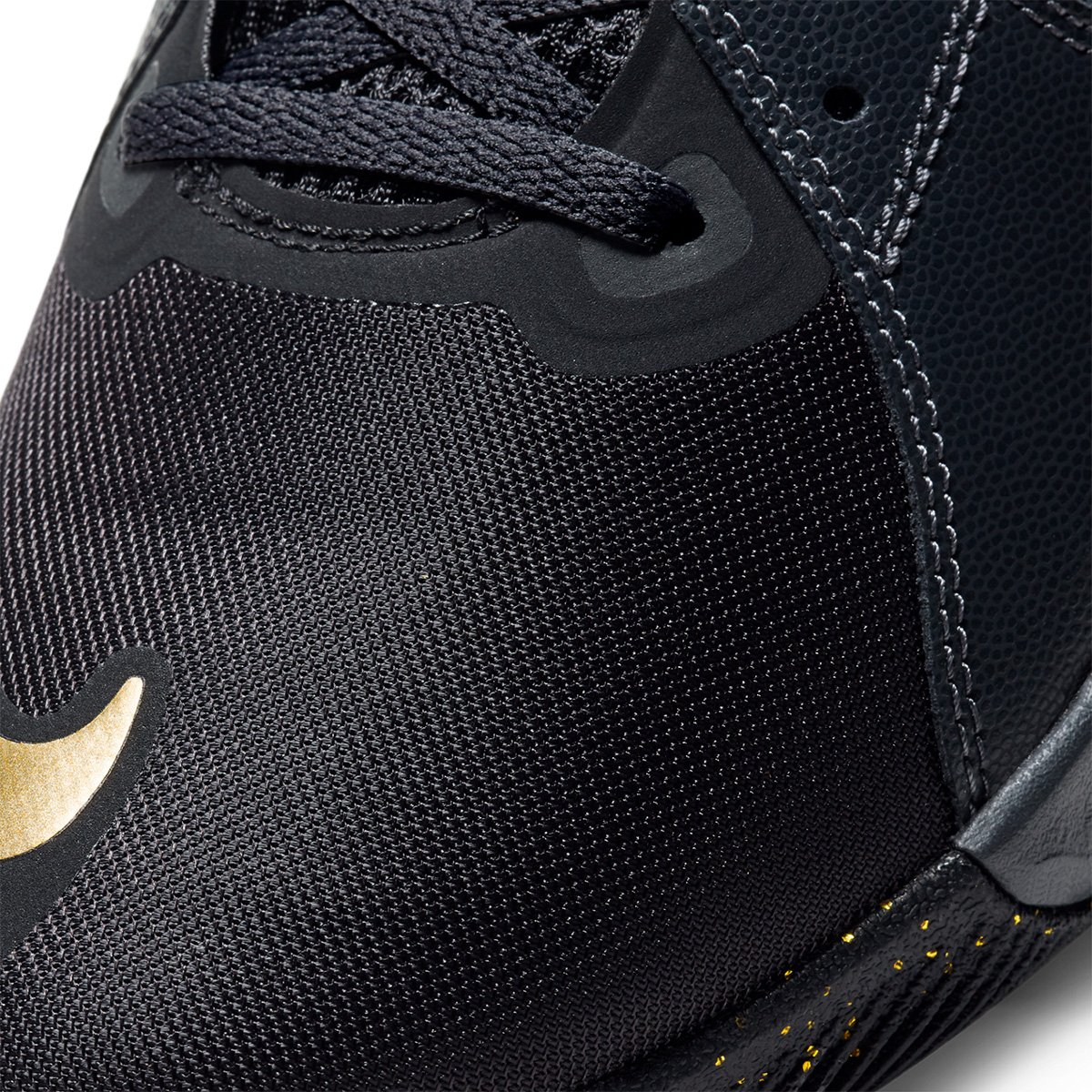 nike fly by mid preto e dourado