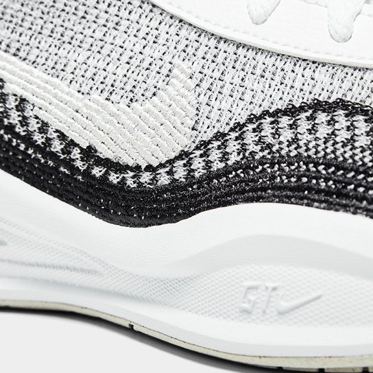 Tênis Nike GT Team Hustle Academy Masculino