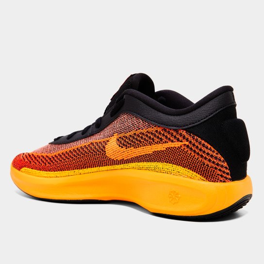 Tênis Nike GT Team Hustle Academy Masculino