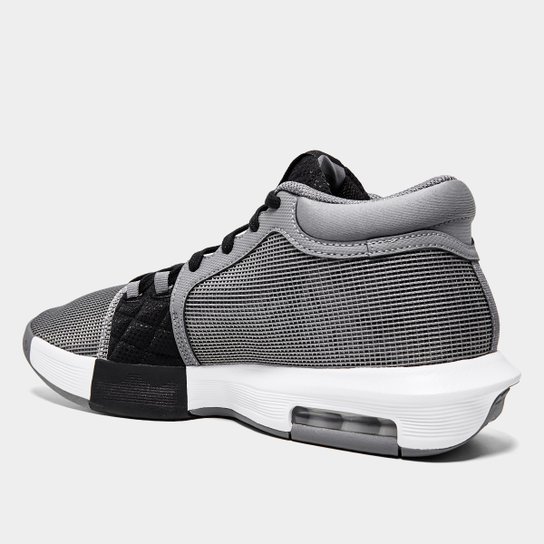 Tênis Nike NBA Lebron Witness VIII Masculino